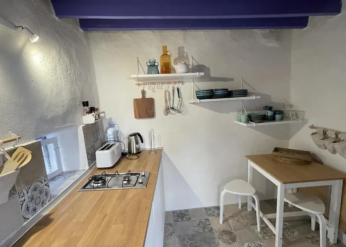 Solara, Private Cave House With Garden & Plunge Pool Nijar